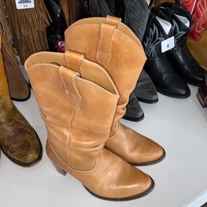 Vintage Nine Weat Leather Boots